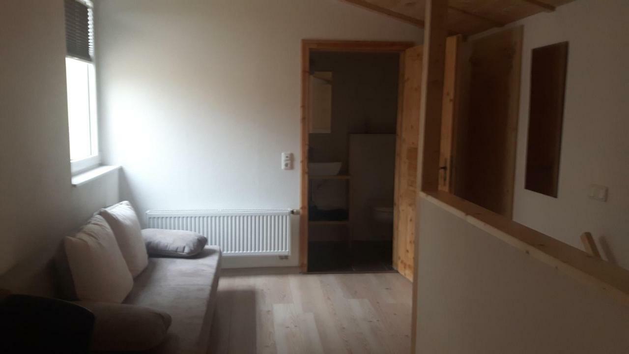 Gaestehaus Engelhard Pension Karbach  المظهر الخارجي الصورة