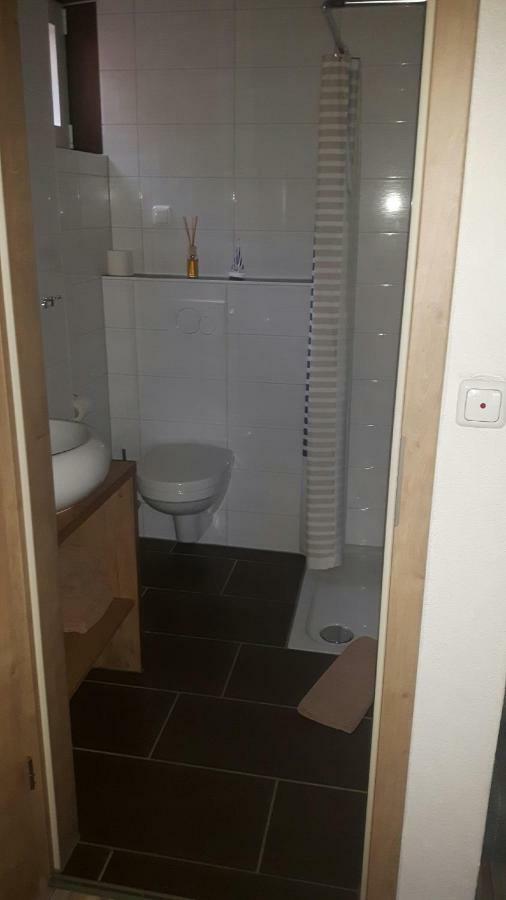 Gaestehaus Engelhard Pension Karbach  المظهر الخارجي الصورة