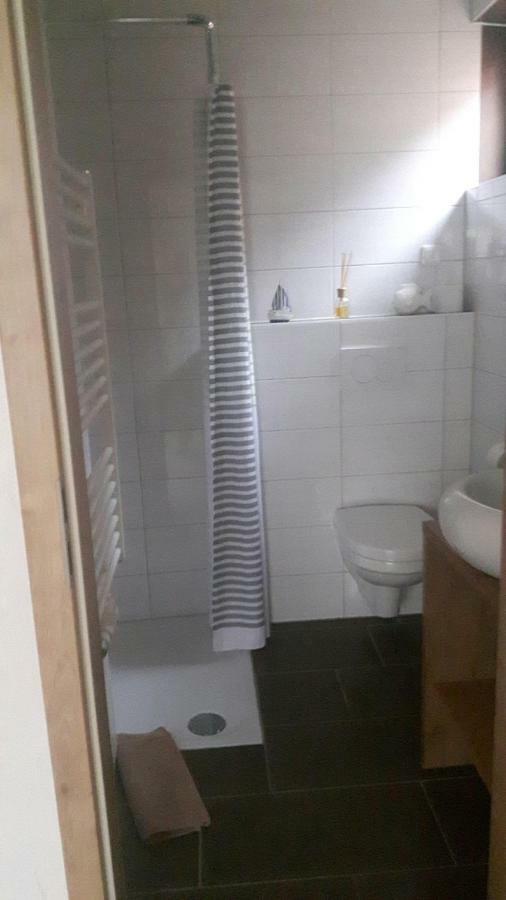 Gaestehaus Engelhard Pension Karbach  المظهر الخارجي الصورة